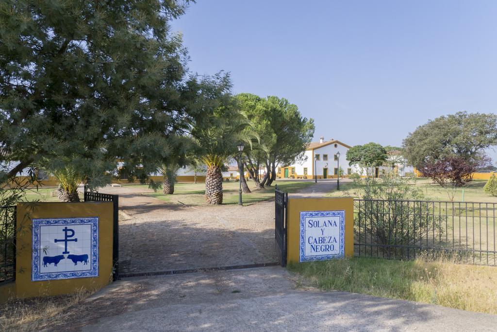 Casa Rural Dehesa De Solana Herrera de Alcántara Esterno foto