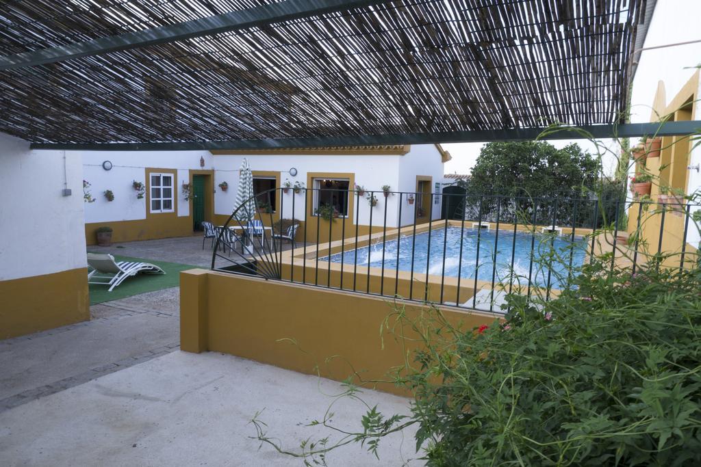 Casa Rural Dehesa De Solana Herrera de Alcántara Esterno foto